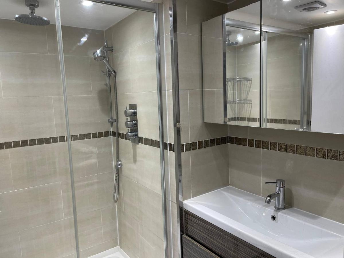 Entire 2 Bed Flat With Garden, Located Near Beach Apartment Brighton Ngoại thất bức ảnh