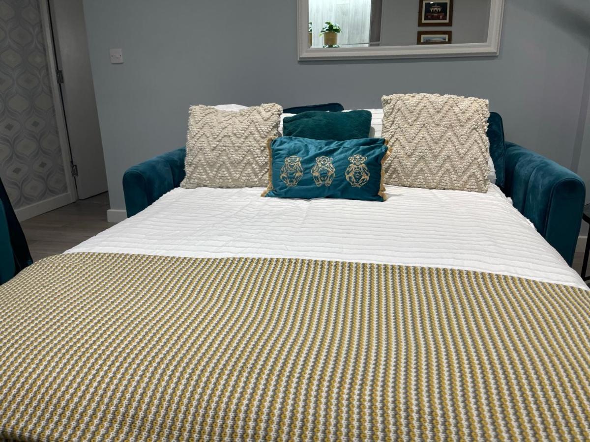 Entire 2 Bed Flat With Garden, Located Near Beach Apartment Brighton Ngoại thất bức ảnh